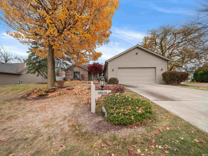 10030  Woodland Ridge Street Fort Wayne, IN 46804 | MLS 202443075