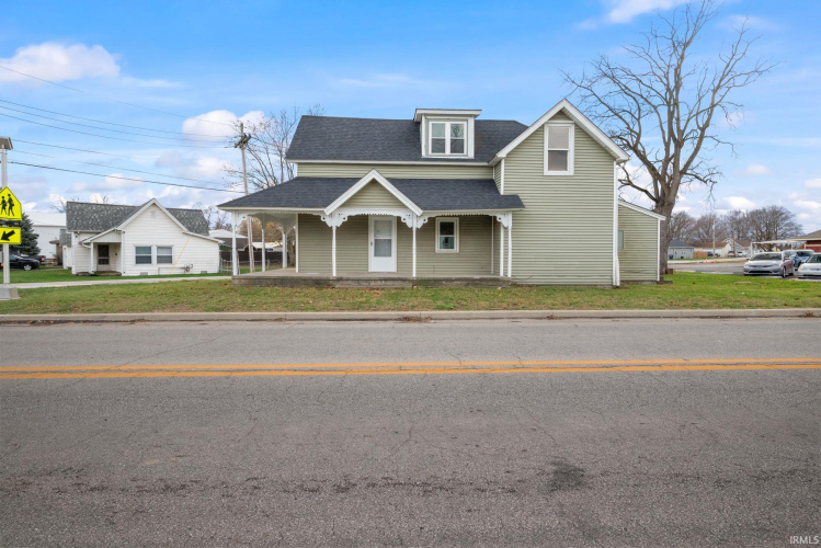 1559  Rossville Avenue Frankfort, IN 46041 | MLS 202443144