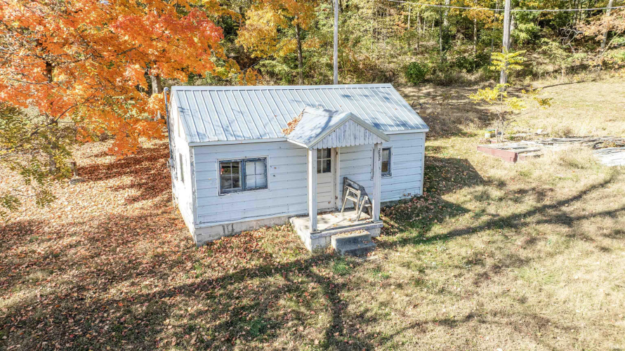 Listing Image 4