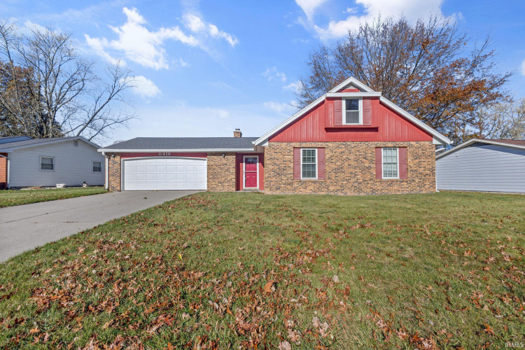 6419  Maple Downs Drive Fort Wayne, IN 46835-3934 | MLS 202443186