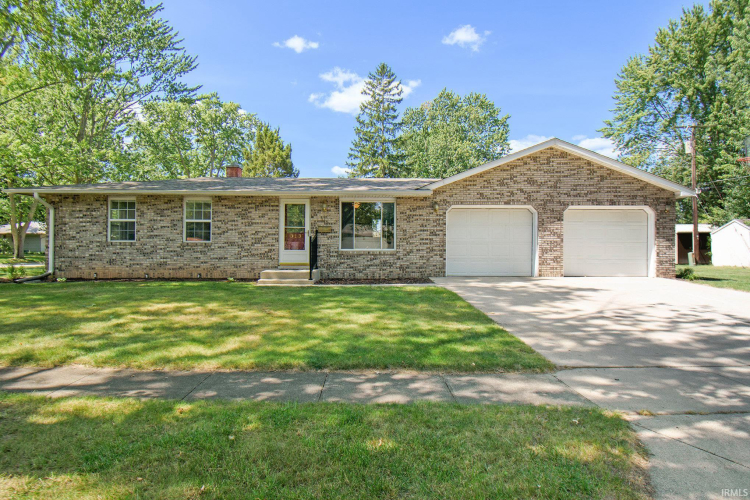 313  Maple Court Goshen, IN 46526 | MLS 202443275