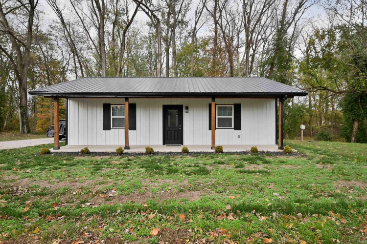 9274 W Old State Road 66 Road Richland, IN 47634 | MLS 202443278