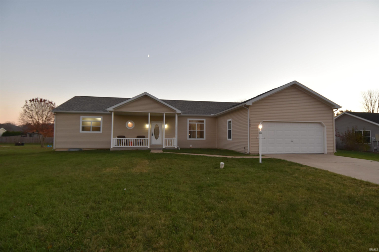 29800  Newcastle Drive Elkhart, IN 46514 | MLS 202443328