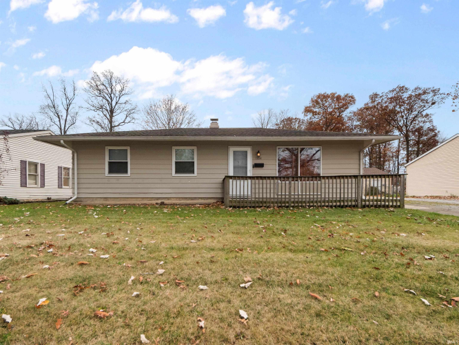 1104  Larch Lane Fort Wayne, IN 46825 | MLS 202443367