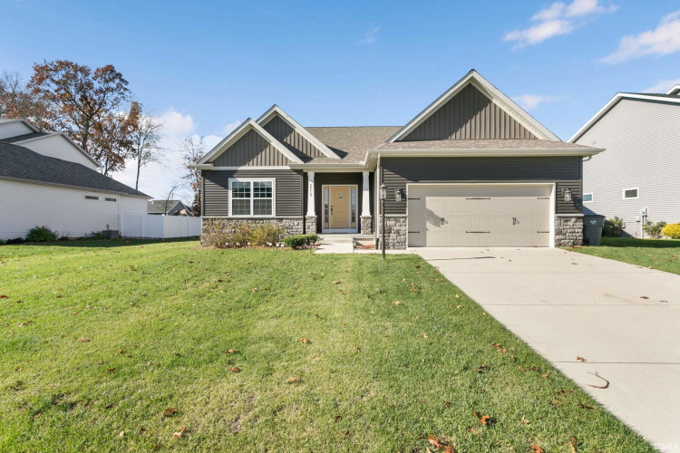 54715  Pierre Trails Drive Osceola, IN 46561 | MLS 202443406