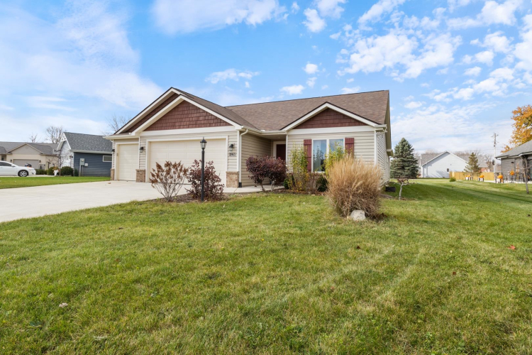 1985 S Troon Road Winona Lake, IN 46590 | MLS 202443482