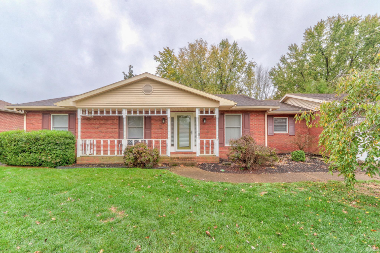 10311  Tecumseh Drive Newburgh, IN 47630-9406 | MLS 202443516