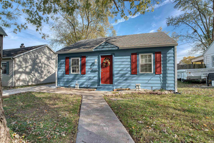 1708  Irvington Avenue Evansville, IN 47712 | MLS 202443562