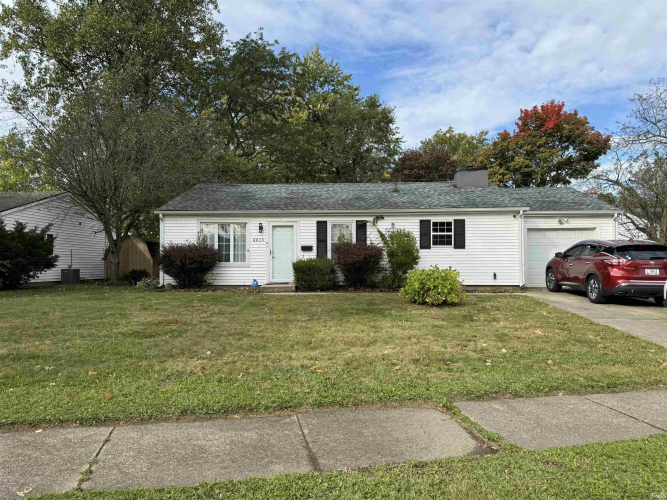 4615  York Road South Bend, IN 46614 | MLS 202443598