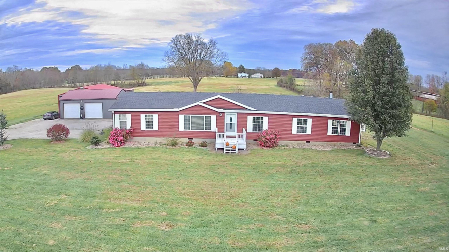 1894  Bracher Road Boonville, IN 47601 | MLS 202443629