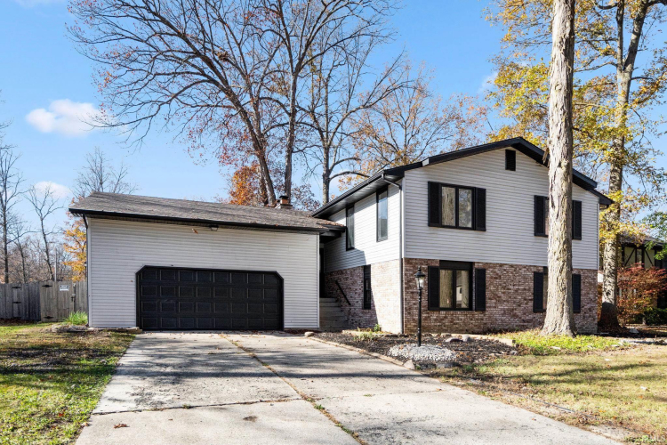 1623  Darien Drive Fort Wayne, IN 46815 | MLS 202443639