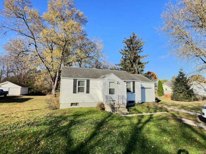 1505 S Biltmore Avenue Muncie, IN 47302 | MLS 202443728