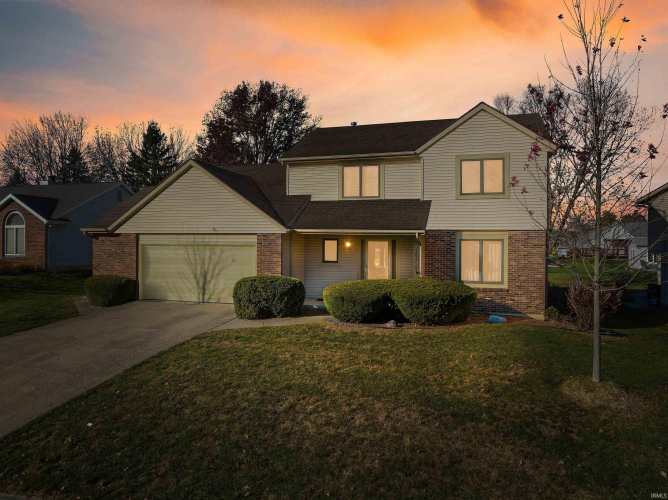 10310  Woods Edge Lane Fort Wayne, IN 46804 | MLS 202443732