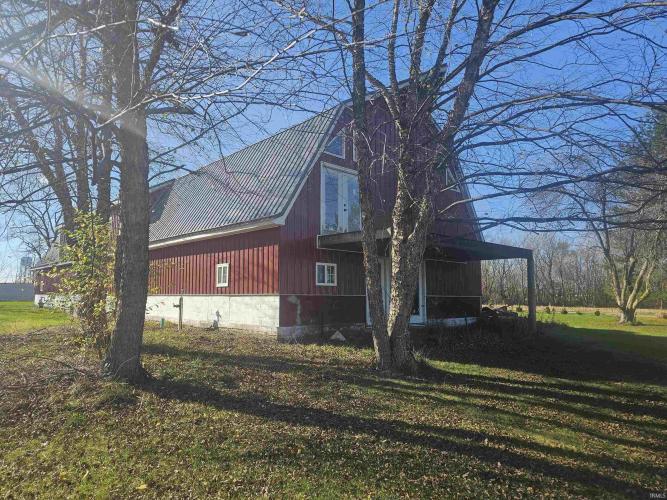 Listing Image 4