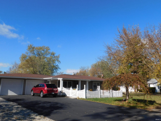 3605 N Vernon Drive Muncie, IN 47304 | MLS 202443763