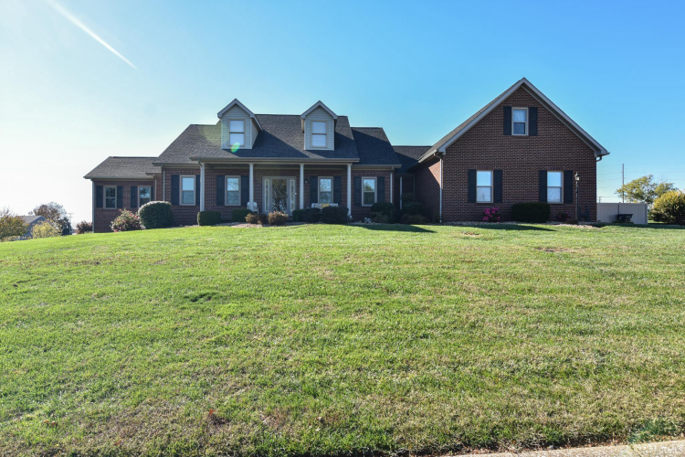 5351  Cumberland Court Mount Vernon, IN 47620 | MLS 202443917