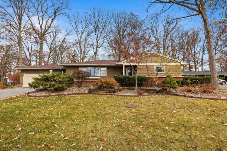 4311  Dodge Avenue Fort Wayne, IN 46815 | MLS 202443940