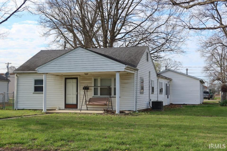 1113 E Third Street Mount Vernon, IN 47620 | MLS 202444188