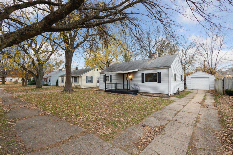 319 E Chippewa Avenue South Bend, IN 46614 | MLS 202444198