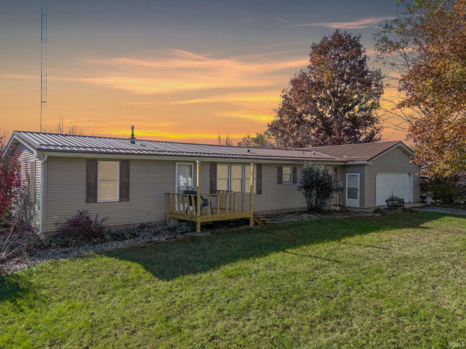 4037 W 100 S Road Warsaw, IN 46580 | MLS 202444269