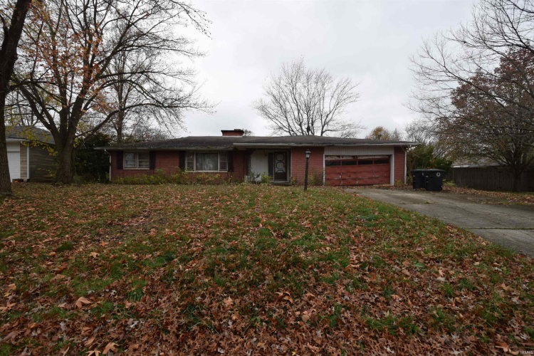 1305 N Greenbriar Road Muncie, IN 47304 | MLS 202444340