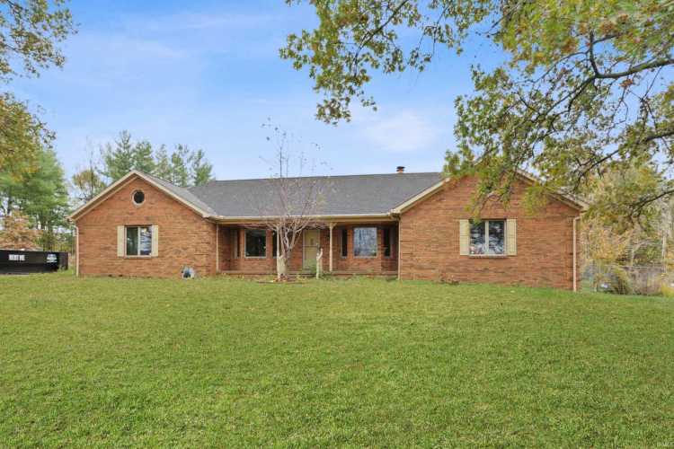 8232  Middle Mount Vernon Road Evansville, IN 47712 | MLS 202444369