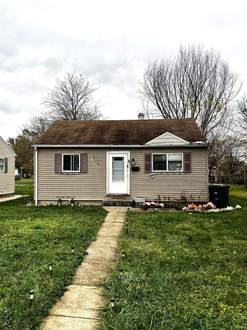 214 S Illinois Street South Bend, IN 46619-1811 | MLS 202444376