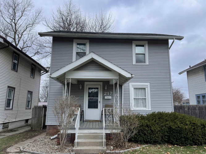 217  Mckinnie Avenue Fort Wayne, IN 46806-4639 | MLS 202444465