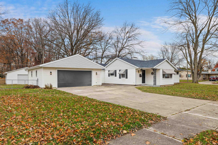 2517  Hazelwood Avenue Fort Wayne, IN 46805 | MLS 202444540