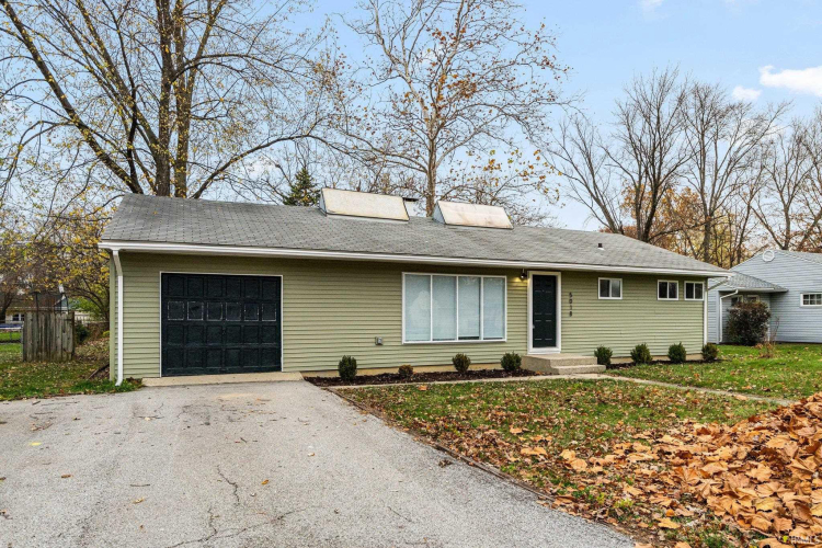 5018  Southfield Drive Fort Wayne, IN 46804-1770 | MLS 202444774