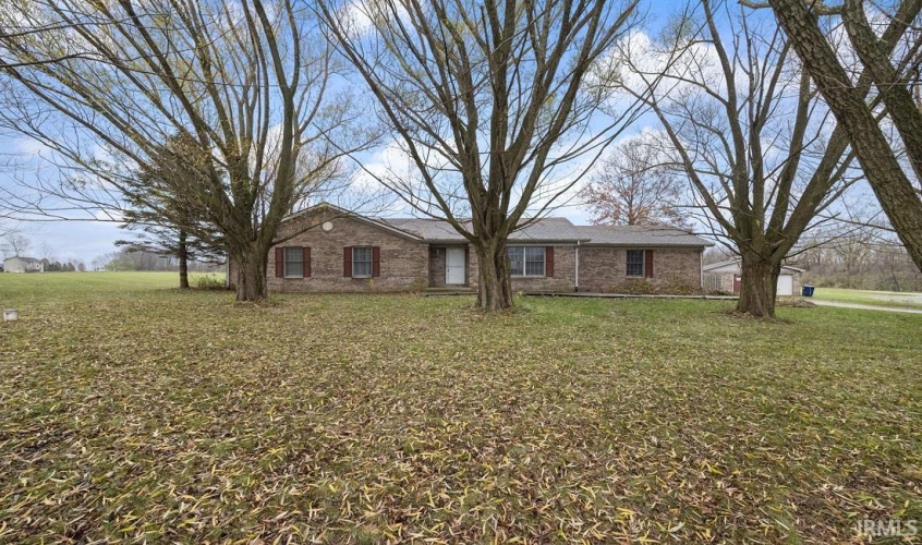 2495 W County Road 800 N  Rossville, IN 46065 | MLS 202444795