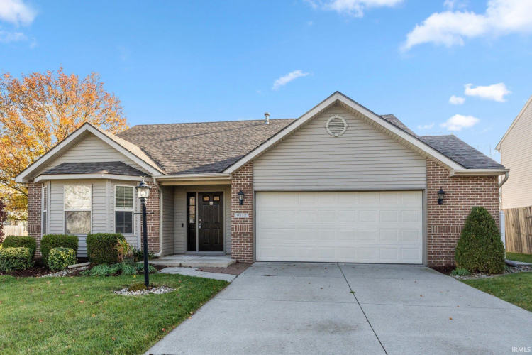 9332  Monique Drive Fort Wayne, IN 46835 | MLS 202444808