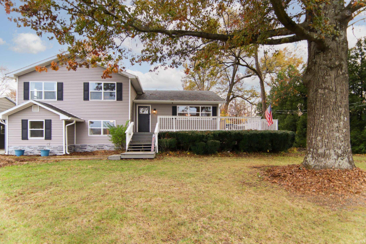 Listing Image 3