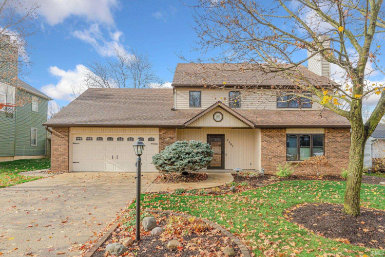 7507  Bridgewater Drive Fort Wayne, IN 46825-3504 | MLS 202445041