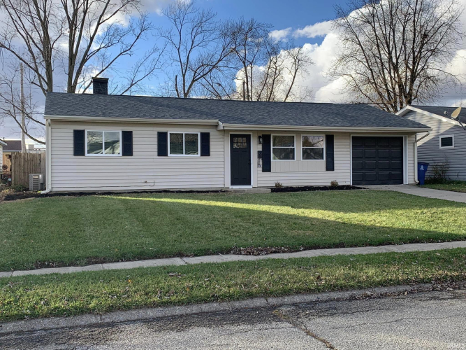 315 N HENDRICKS Avenue Marion, IN 46952 | MLS 202445416