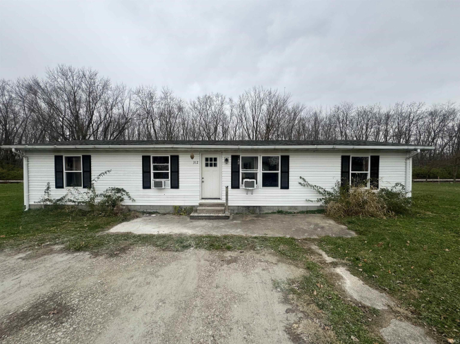 312 E Railroad Street Roachdale, IN 46172 | MLS 202445535