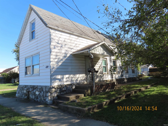 616 W Tennessee Street Evansville, IN 47710-2451 | MLS 202445603