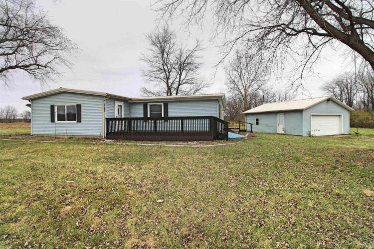 1388 S 675 Road Warsaw, IN 46580-8876 | MLS 202445605