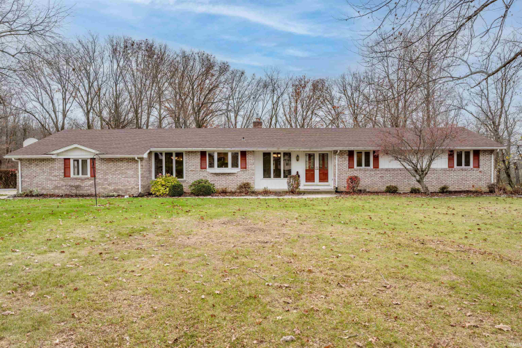 8530  Seiler Road New Haven, IN 46774 | MLS 202445837