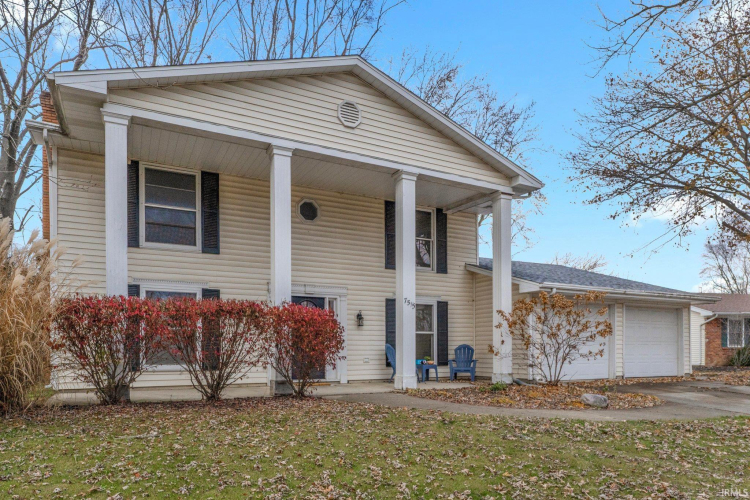 7515  Antebellum Boulevard Fort Wayne, IN 46815 | MLS 202445891