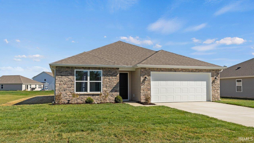 1745  Kensington Drive Bluffton, IN 46714 | MLS 202445947