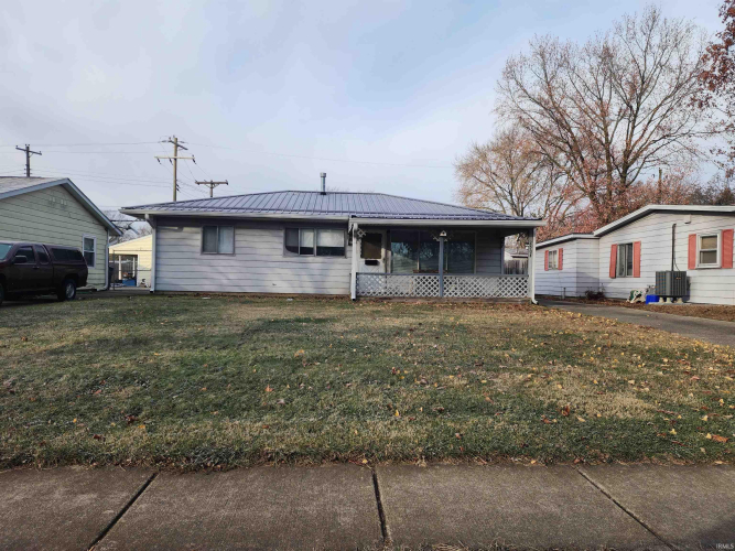 2504  oxford Street Lafayette, IN 47909 | MLS 202445982