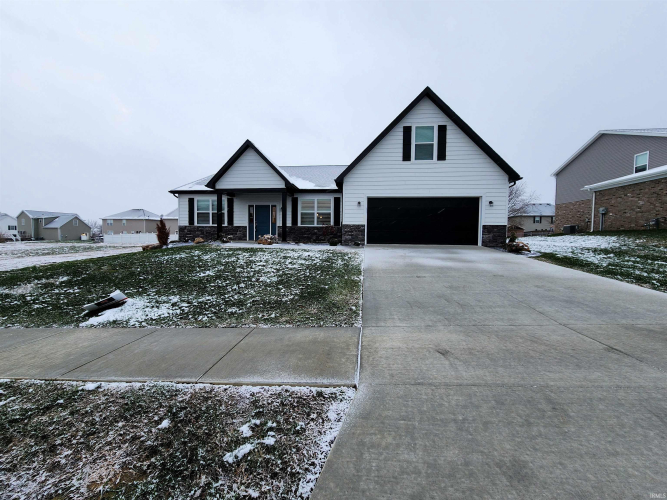 19138  Braeburn Drive Evansville, IN 47725-7893 | MLS 202446052