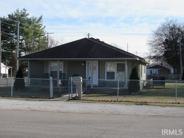 1028 E Third Street Mount Vernon, IN 47620 | MLS 202446086