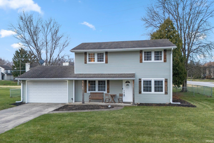 6533  Salge Drive Fort Wayne, IN 46835 | MLS 202446347