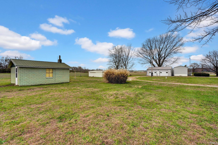 13817 E Snyder Road Bicknell, IN 47512 | MLS 202446425