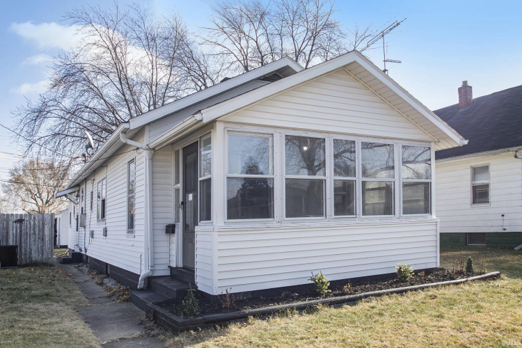 114 S Alford Street Mishawaka, IN 46544 | MLS 202446503