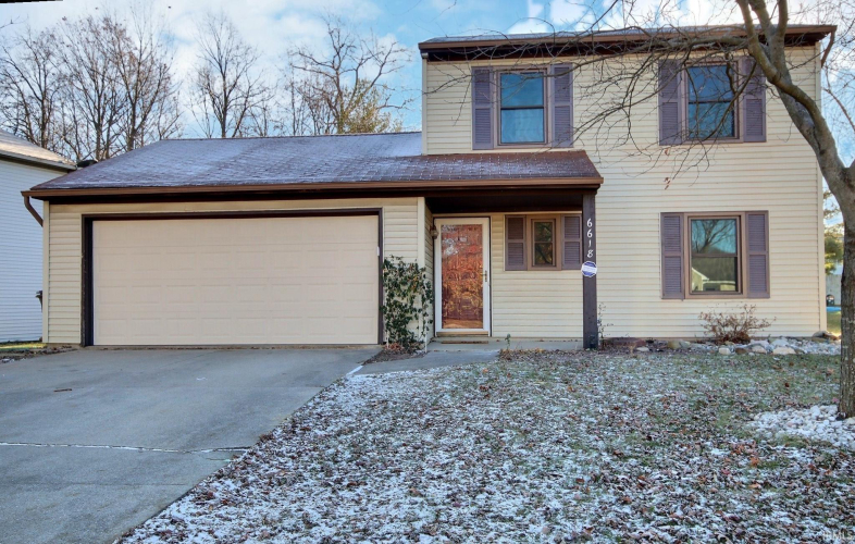 6618  Wood Rim Run Fort Wayne, IN 46825 | MLS 202446561