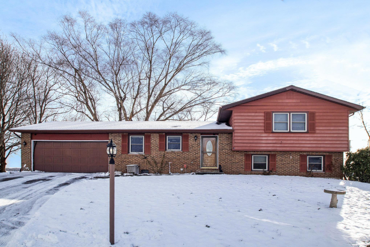 24770  Johannes Court Elkhart, IN 46514-8320 | MLS 202446564