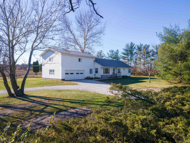 3462 E 450 N Road Marion, IN 46952 | MLS 202446815